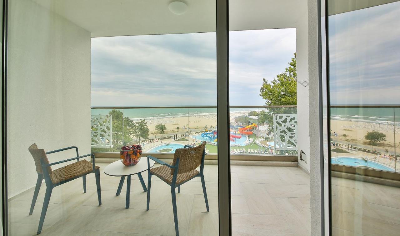 Maritim Hotel Paradise Blue Albena Bagian luar foto