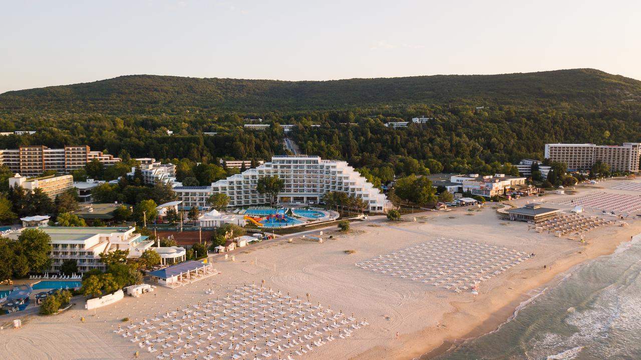 Maritim Hotel Paradise Blue Albena Bagian luar foto