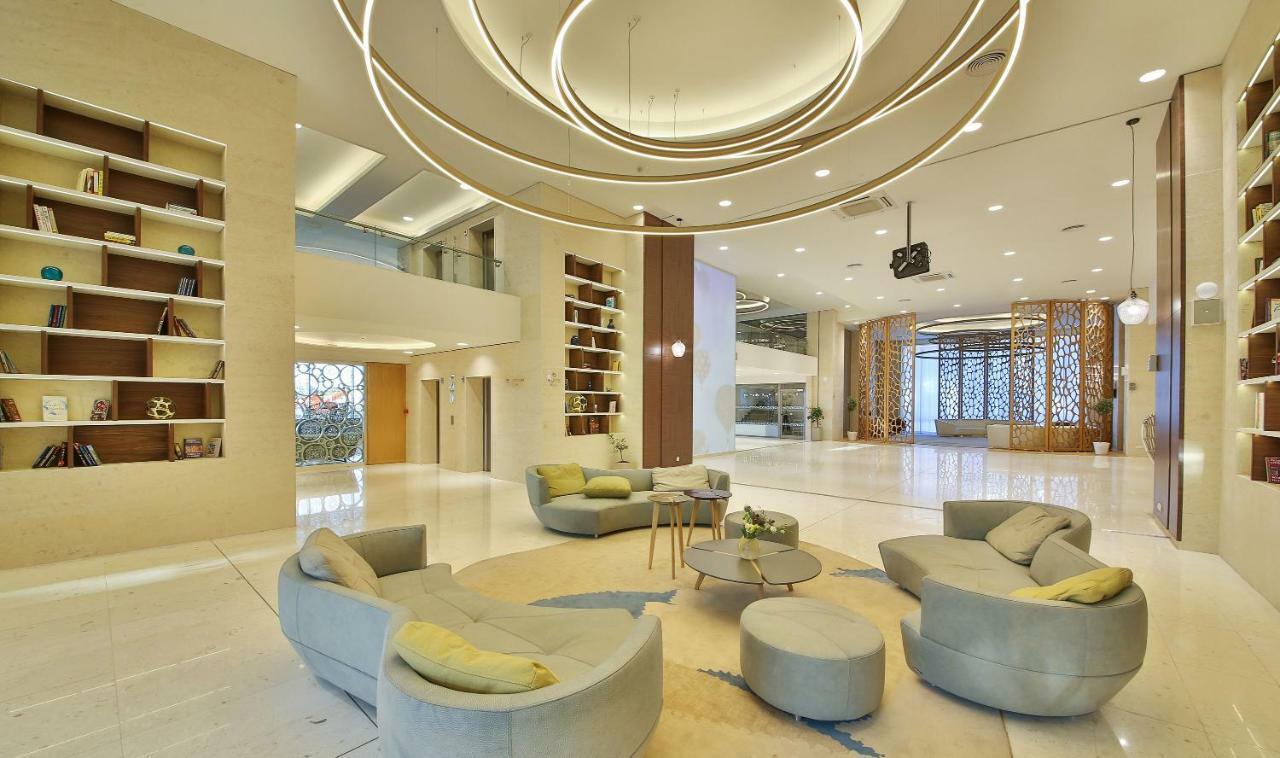 Maritim Hotel Paradise Blue Albena Bagian luar foto